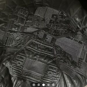 Vintage men’s Pelle Moda Las Vegas Nevada Casino Strip Hooded Fur Leather Jacket